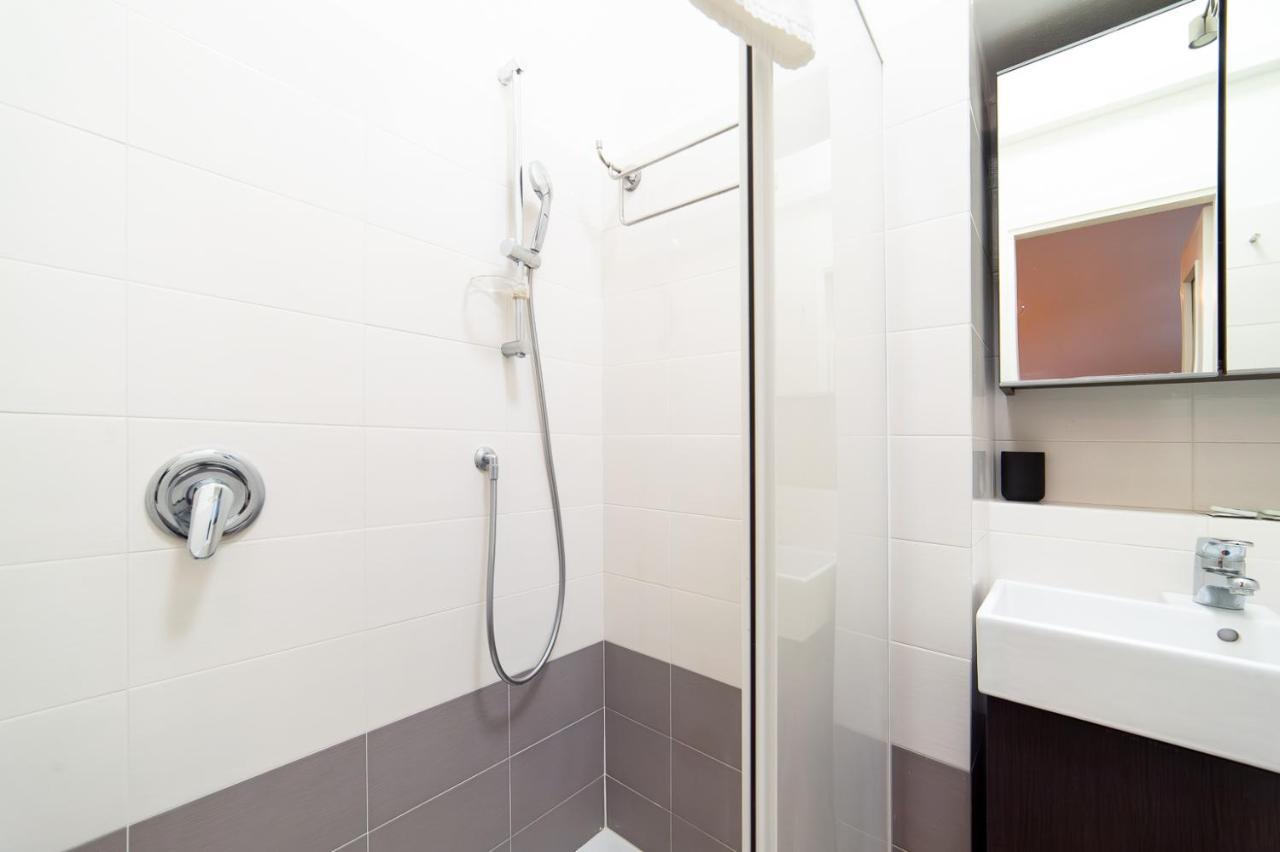Hbhall Sempione Apartment Mediolan Zewnętrze zdjęcie